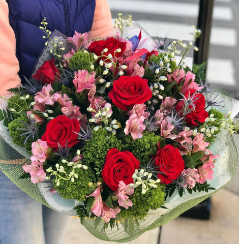 Roses and pearls bouquet